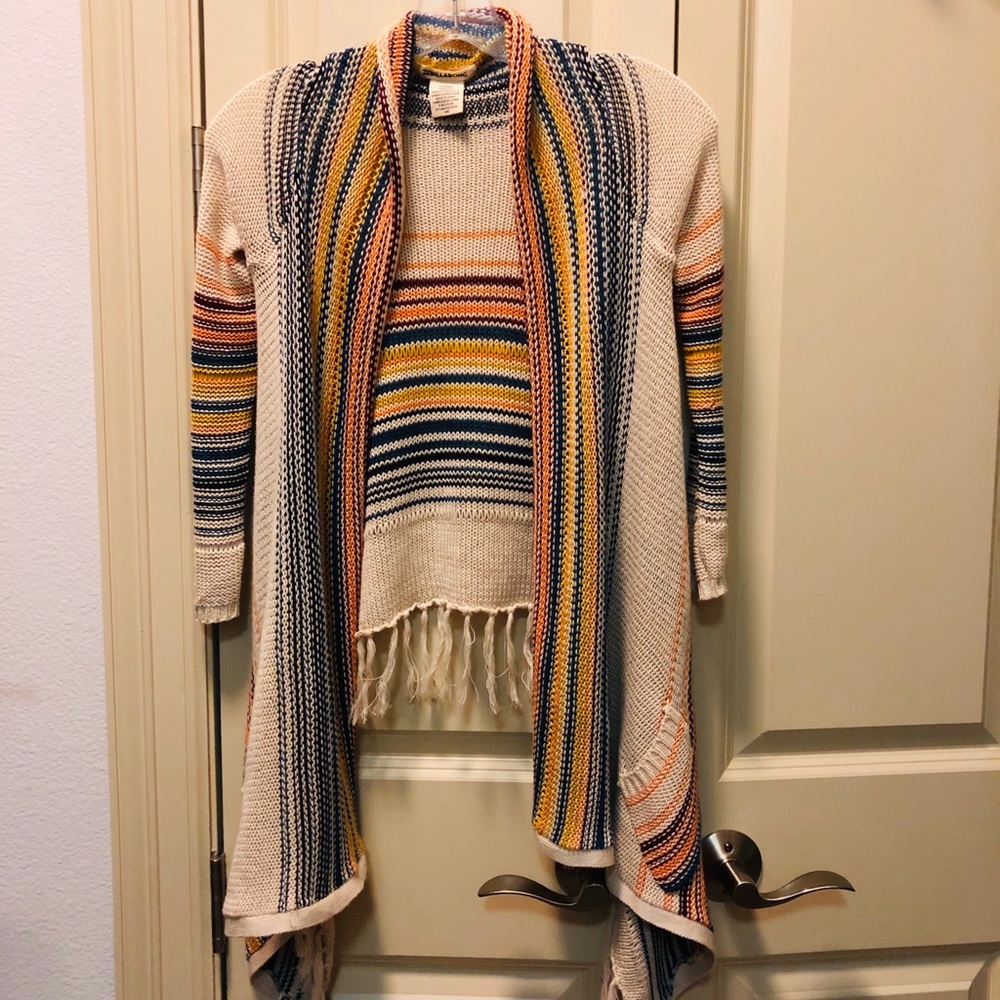 Billabong girls sweater